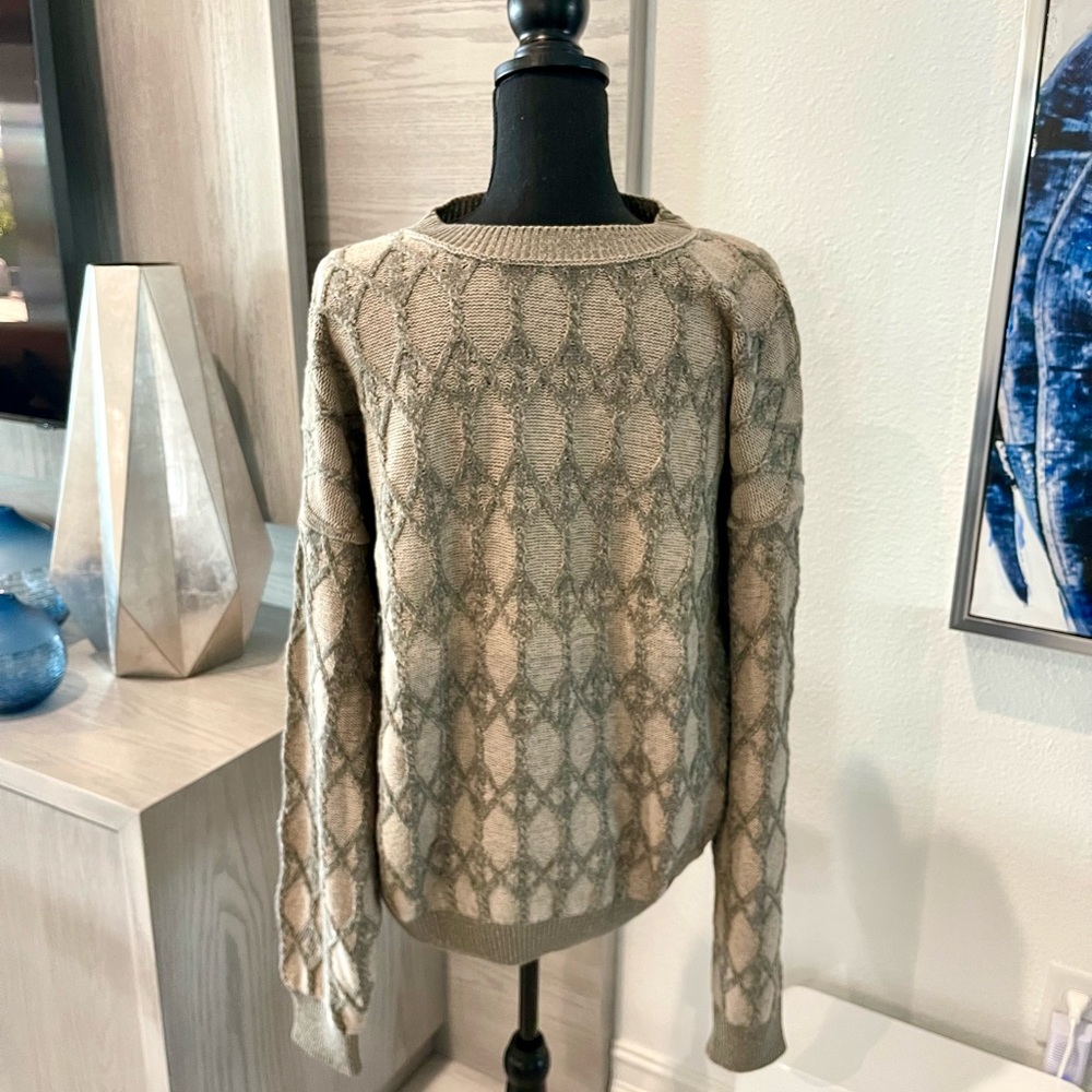 “CLAIBORNE” MENS VINTAGE SWEATER